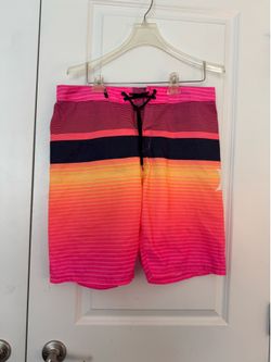 Hurley Pink to Orange Gradient Board Shorts with Black Waistband size 32