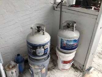 Dos Tanke de gas