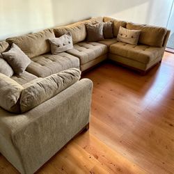 Large Modular 6pc Sand Beige Sectional Sofa