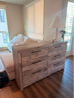 Effie 6 Drawer Dresser