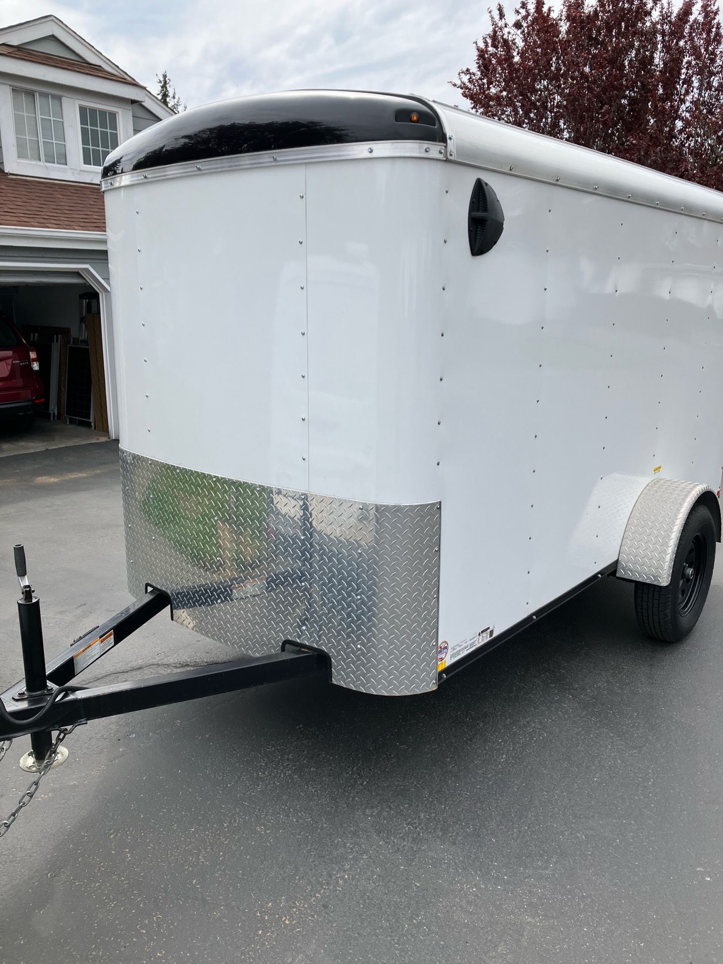 Nice Criterion 5’ by 10’ Utility Trailer