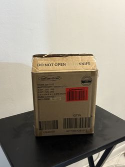Brand New Baby Squeeze Station