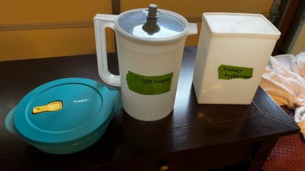 Tupperware Lot - NEW CrystalWave #3859A-2 + Pitcher #1676-6 + Cracker Box #484-3 - $50