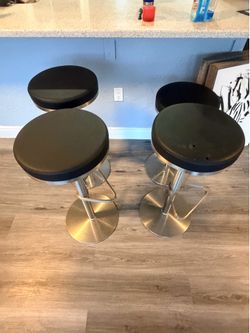 Moving sale make offer