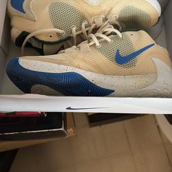 Zoom Freak 1