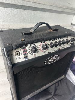 Peavy Guitar Amp