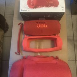 JBL CHARGE 6 COLOR ROJO NUEVA