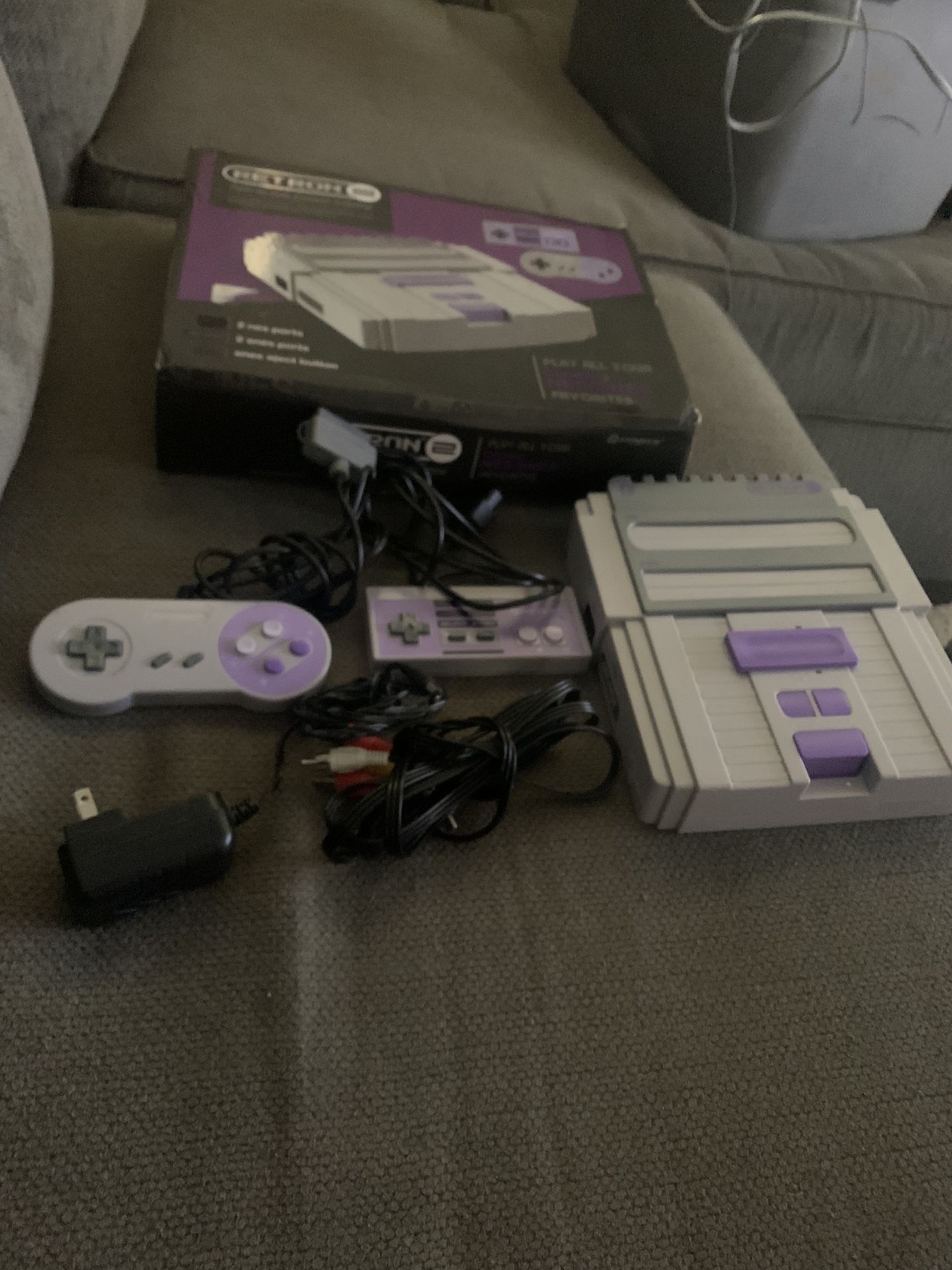 Retron 2, 2 in one Gaming System with box