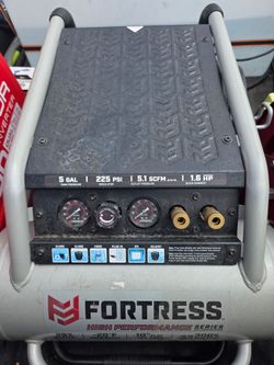 Air compressor