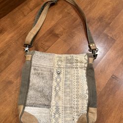 Myra Bag Crossbody Purse Shipping Available 