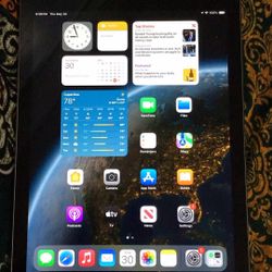 IPAD 6th Generation 32 GB Wi-Fi Latest iOS 17.5.1