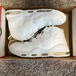 Nike Air Max uptempo 95 Triple White (M 9)
