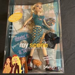 2003 Mattel Barbie Doll My Scene Hanging Out Introducing Delancey New