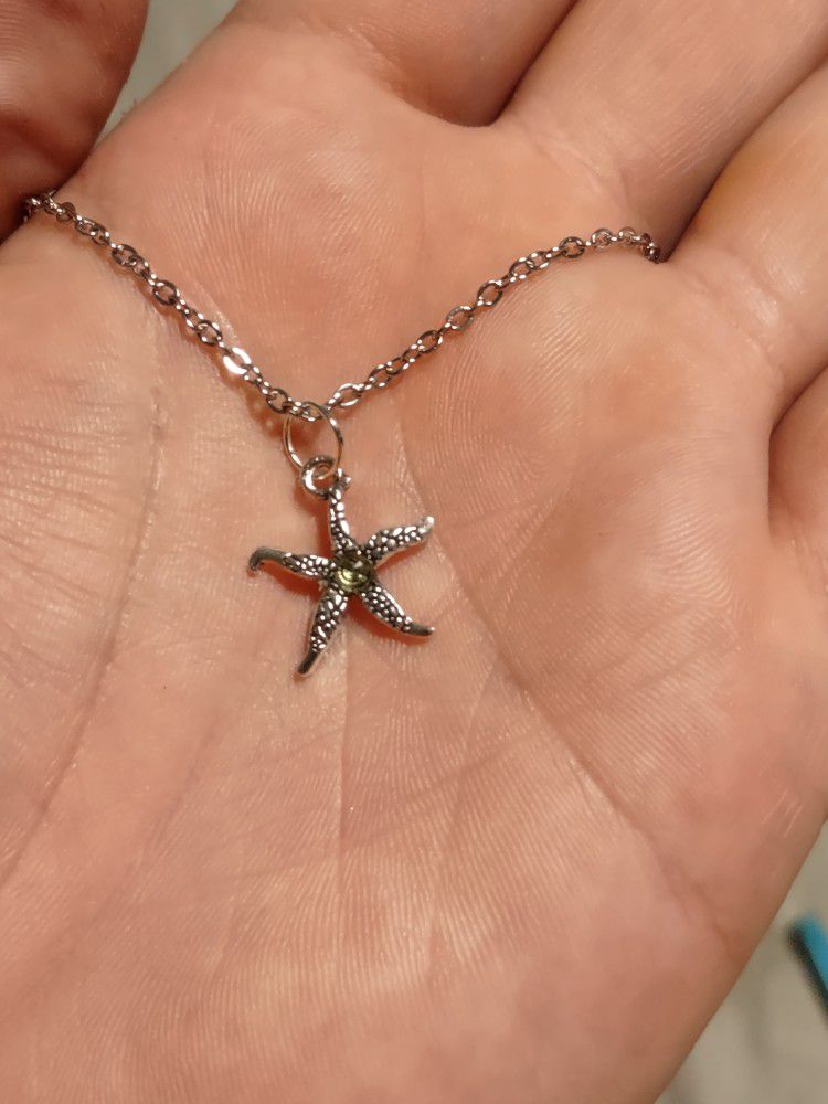 starfish green sapphire necklace 