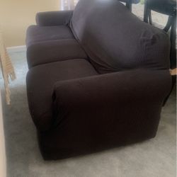MUST GO TODAY! Floral Sofa In Excellent Condition