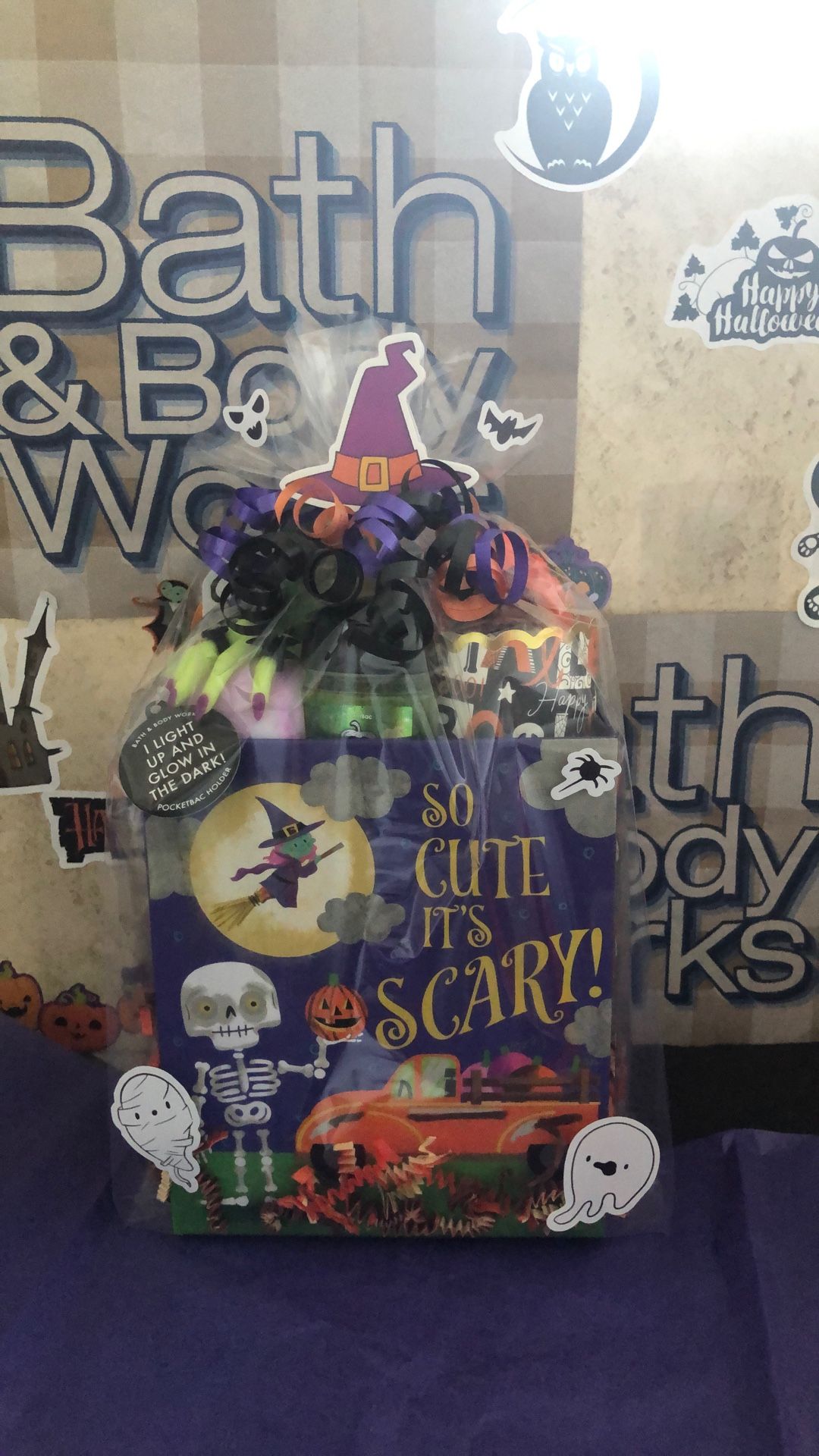 #60 Green Witches Hand Holder Boo-ti-ful Basket Gift Set B&BW Read Description For Details