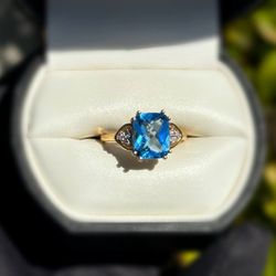 Jewelry 10k solid yellow gold aquamarine diamonds 0.53CTW ring sz 7.00