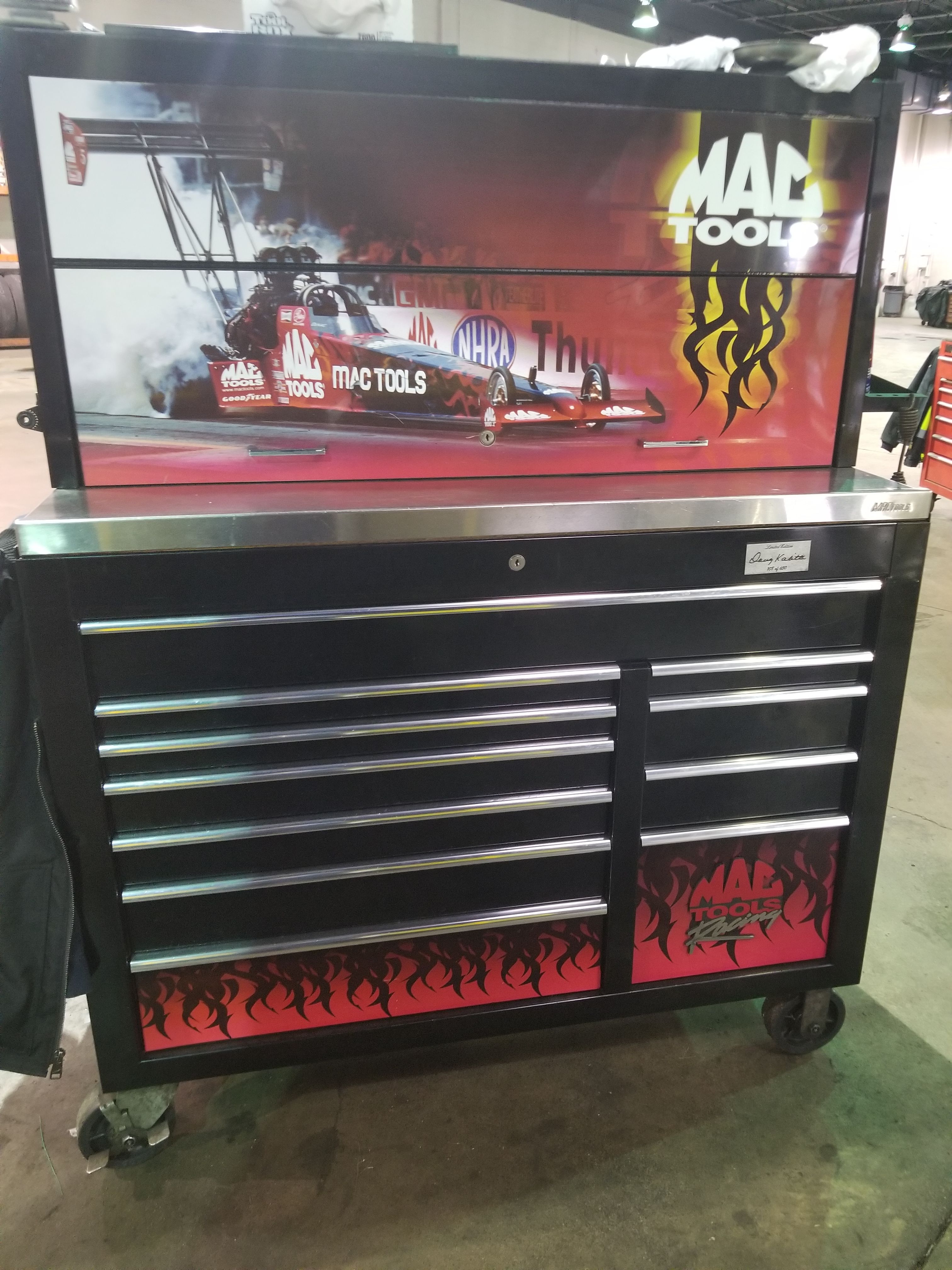 Mac tools limited edition tool box with hutch