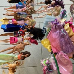 Barbie Dolls & Clothes & Assesories All  $50