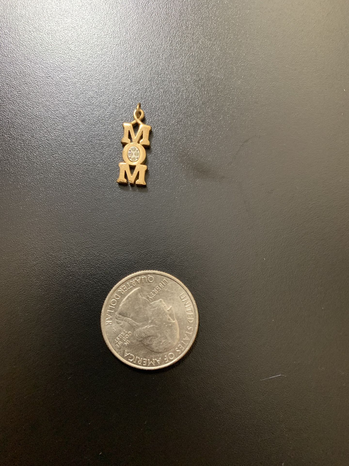 Vintage Goldtone MOM Pendant/Charm