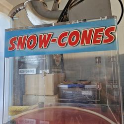 Snow Cone Machine Like New