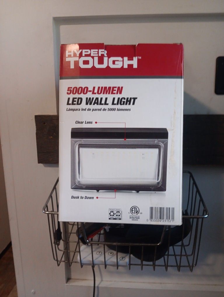 Hyper Tough 5000-Lumen LED WALL LIGHT