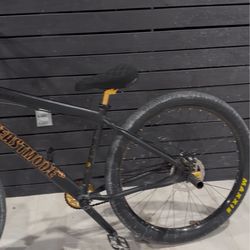 Beastmode Ripper SE Bike