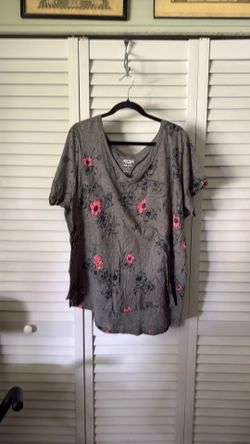 Torrid short sleeve tshirt
