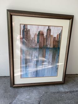 Light Weighted Artwork With Frame