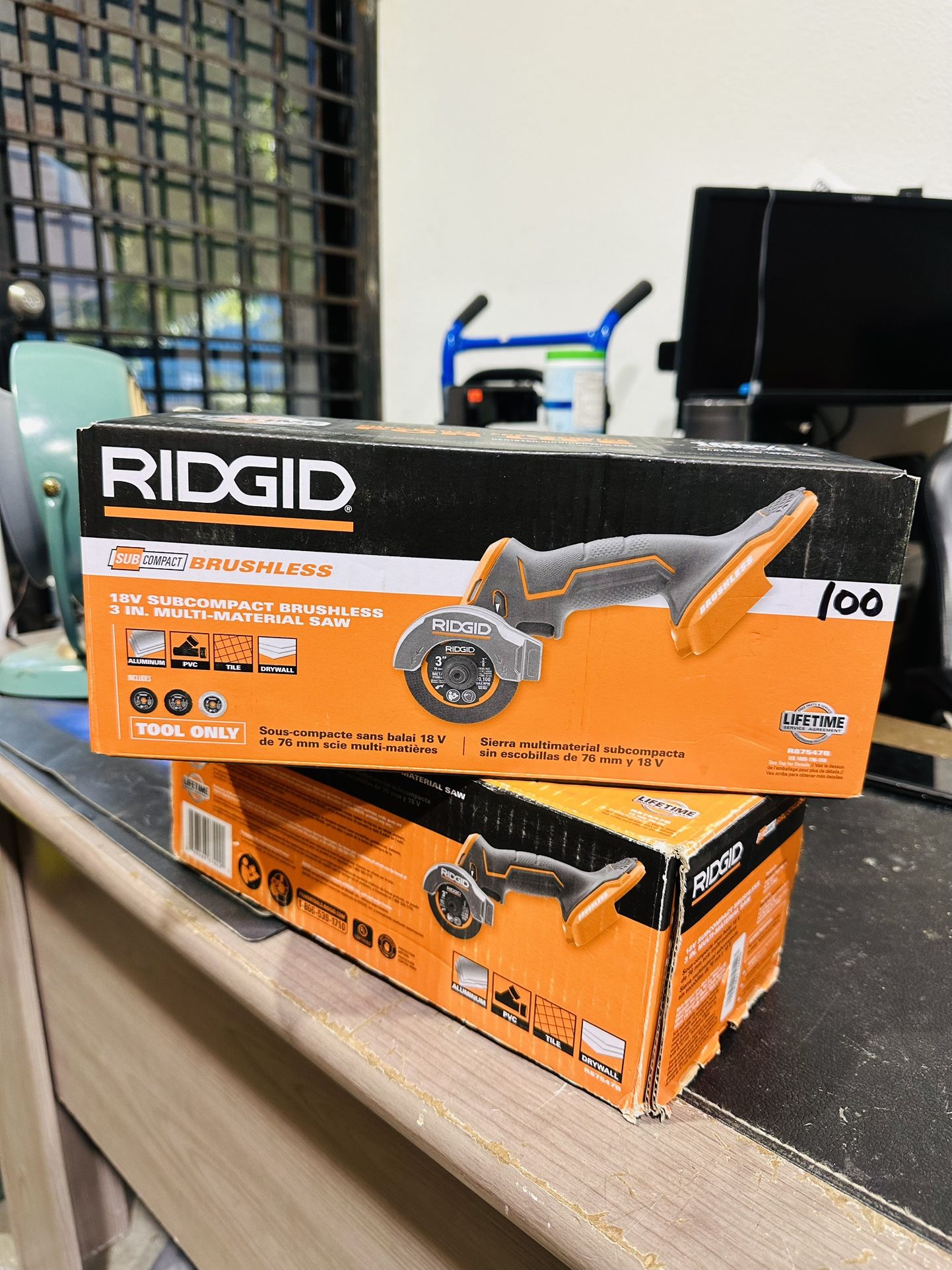 RIDGID 18V SubCompact Brushless Cordless 3 in. Multi-Material Saw (Tool Only) with (3) Cutting Wheels