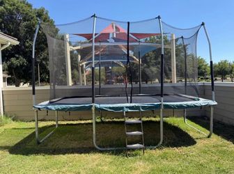 Trampoline
