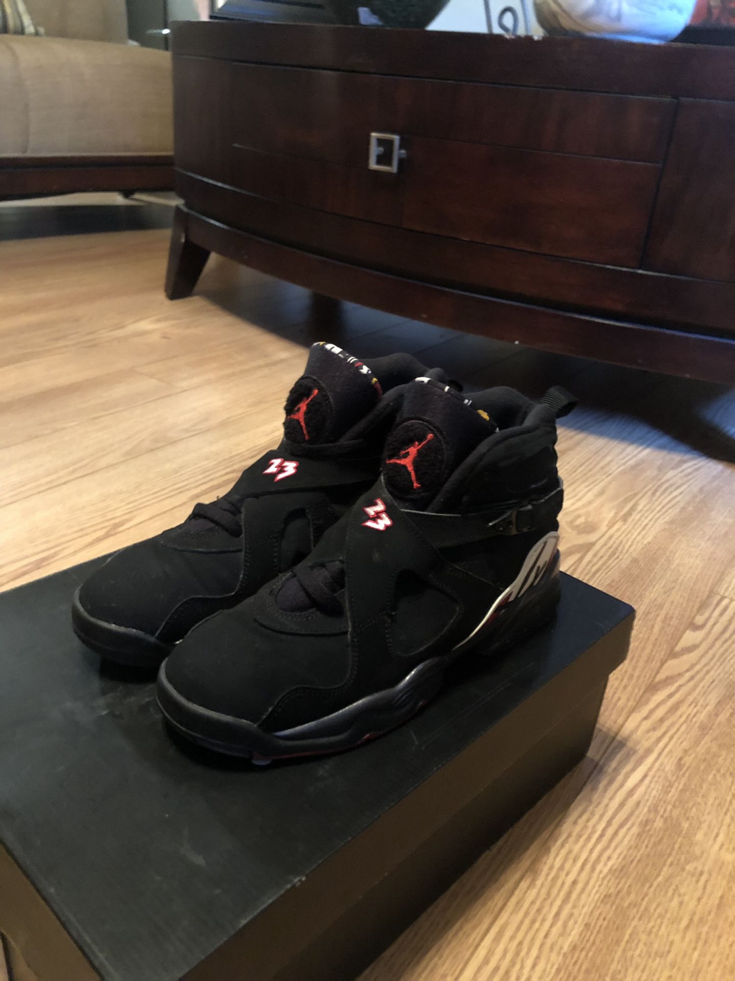 Retro air Jordan 8 “Playoff” size 7y