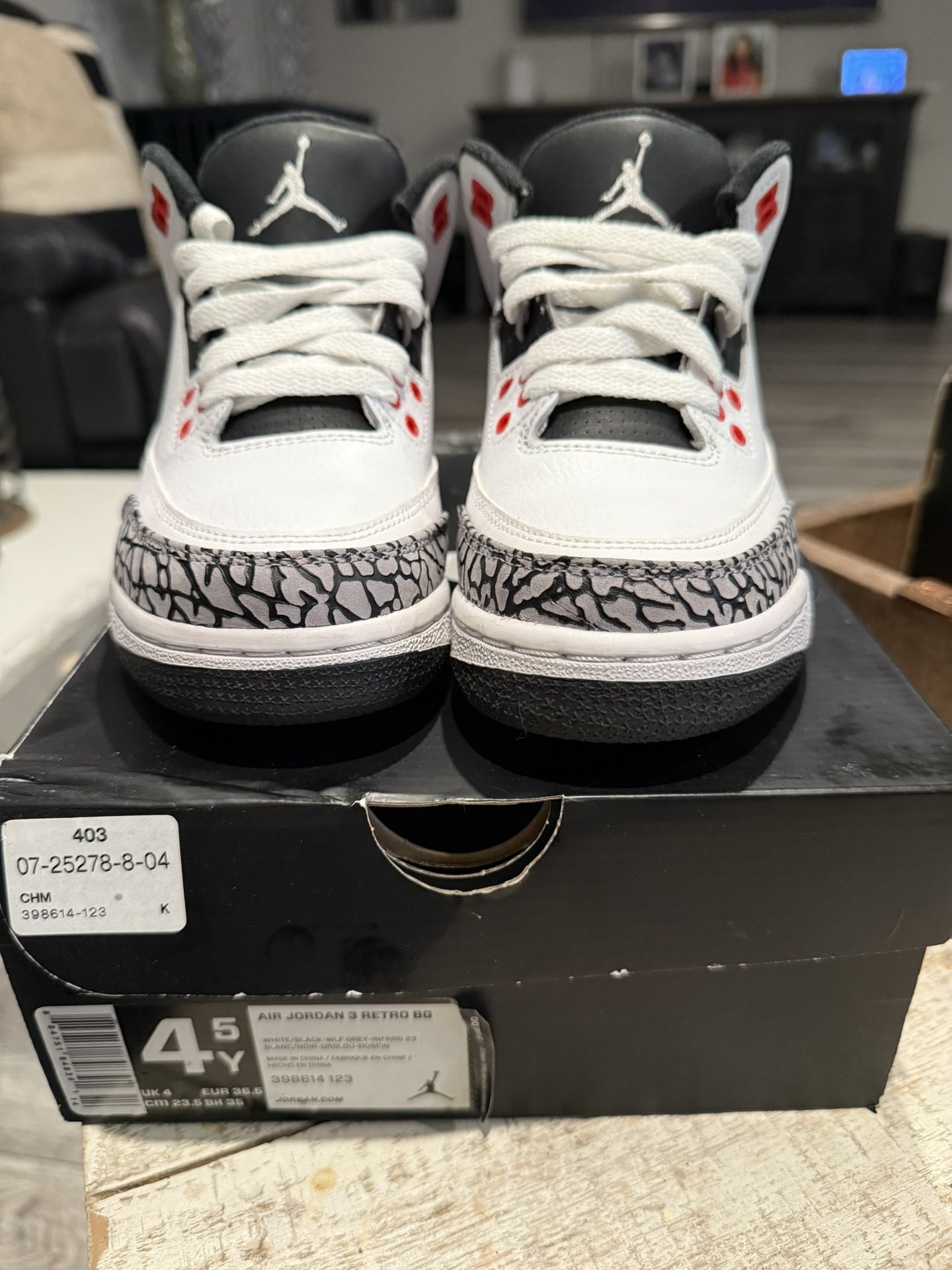 Jordan 3 Retro BG Infrared