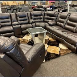 💥💥 Same Day Delivery💥💥[SPECIAL] Vacherie Black Reclining Sectional
