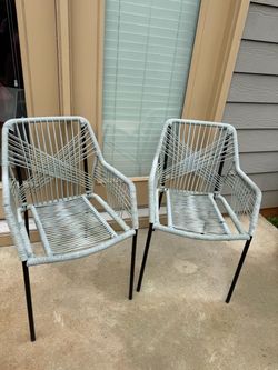 Homegoods 2-Outdoor Chairs