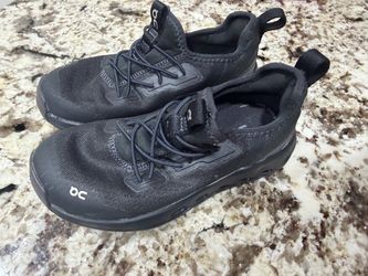 Kids On-Running Cloud Sneakers (All Black) Size: US Kids 11K (EU 28.5 / UK 10.5)