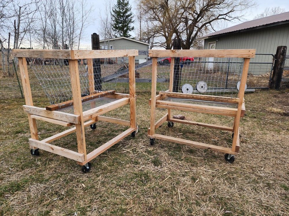 Durable Mobile Hay Feeders