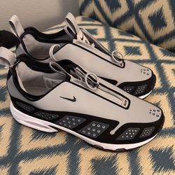 Nike Air Max SNDR size 9.5