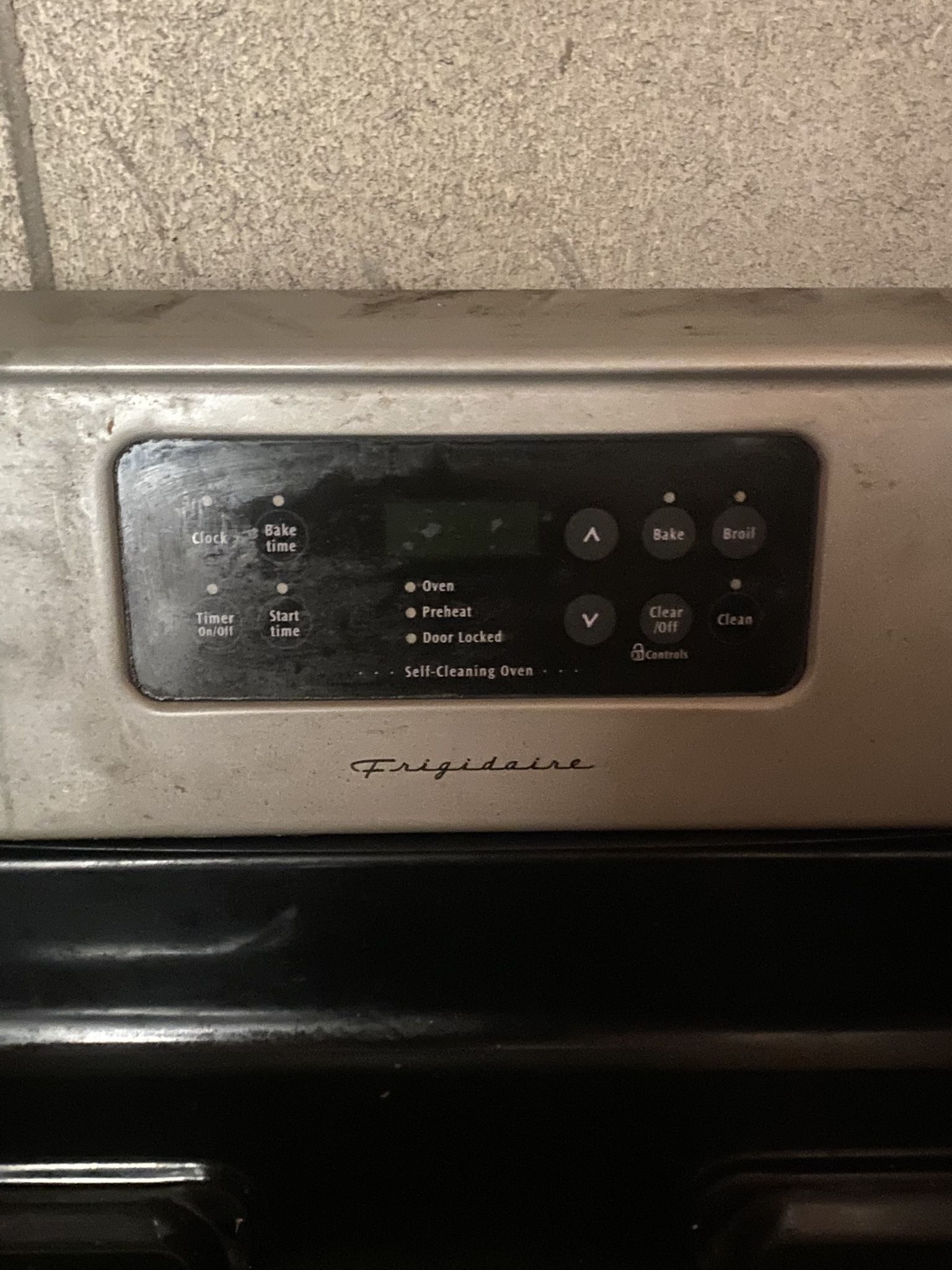 Frigidaire Stove