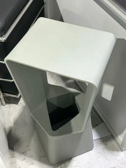 Modern Sculptural  Stools – From $100 📦 Florida