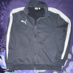 PUMA SWEATER