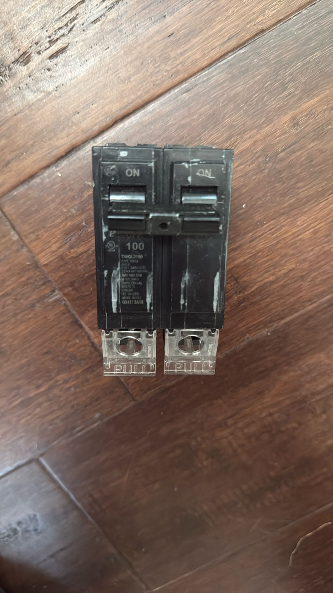 100amp GE 2-pole breaker