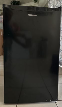 Mini Refrigerator With Freezer