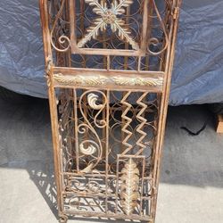 Wine Rack.