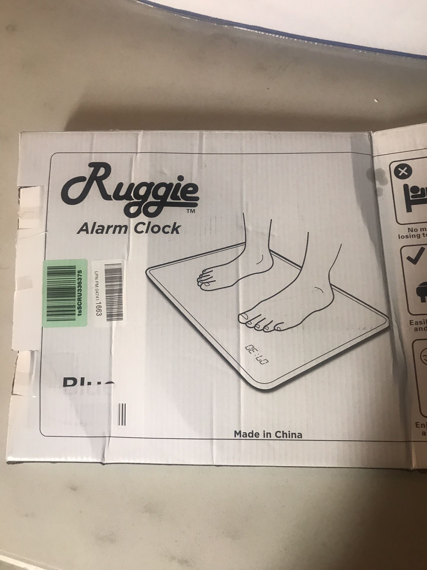 Ruggie Rug Alarm Clock