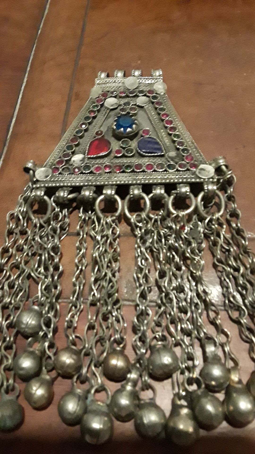 Gorgeous vintage pendant.