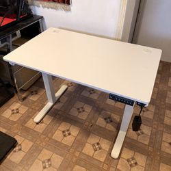 Electric Height Adjustable Standing Desk