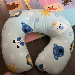 Breastfeeding Pillow (boppy)
