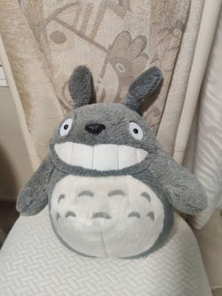 TOTORO PLUSH TOY / $10 / TOTORO PELUCHE / NELLIS BLVD AND CHEYENNE AVE