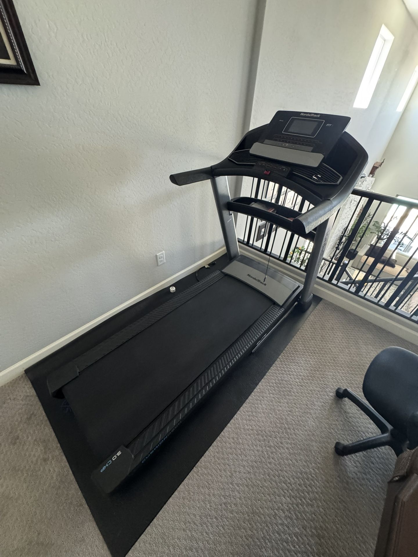 iFit Treadmill